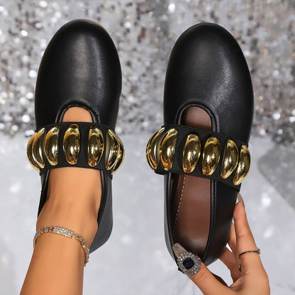 Plus-Size Flat Pumps for Women – Round Head Buckle Design